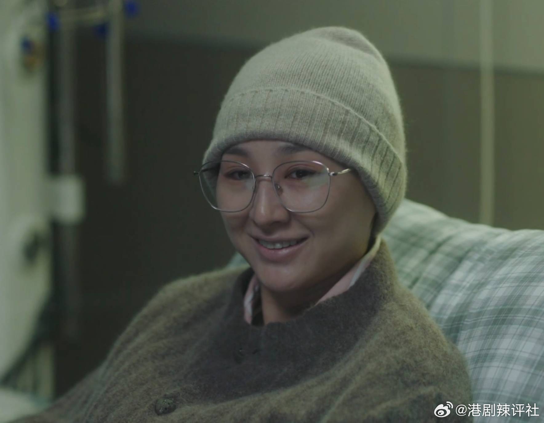 方丈抄袭韩剧又不是一两天了 不过我还是看是死这部剧原因无他 女主角又丑又没演技 