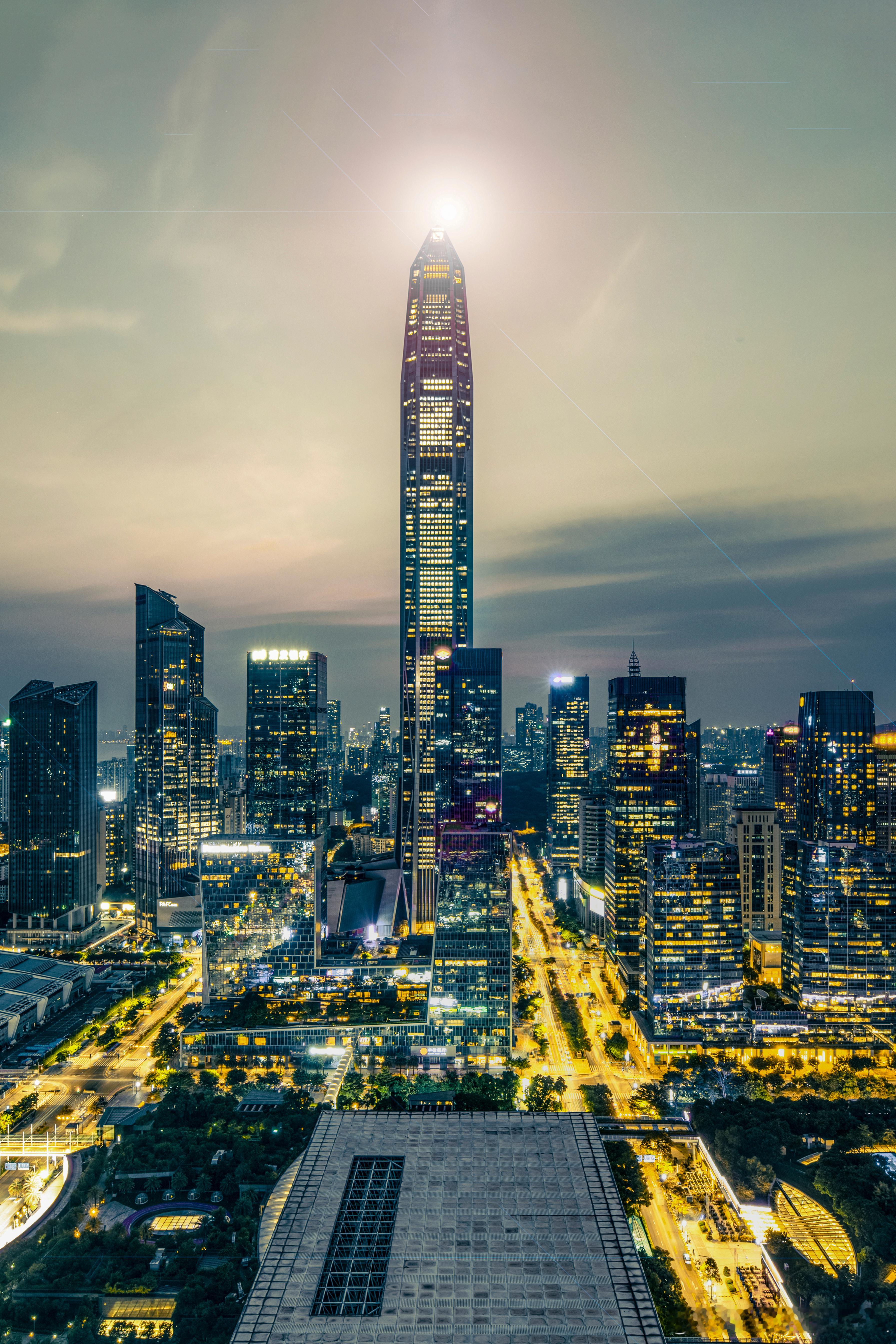 很多学生在创赛被否之后，都会说：“评委根本没认真看。”但评委每天看上百份资料，由