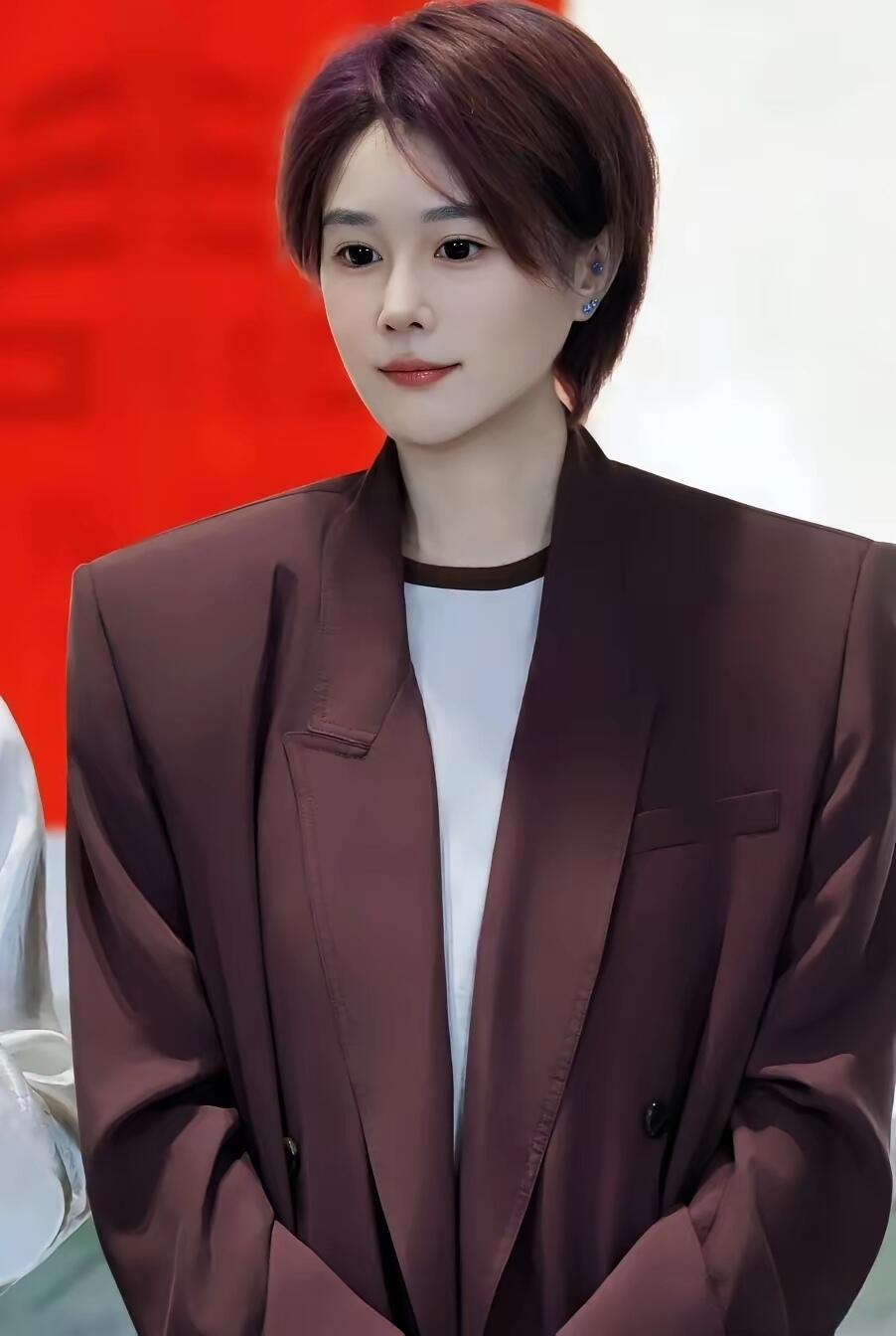 没错，球球（赵珈萱，赵本山女儿）2026年5月新歌 《东北财神》 确实又全网播放