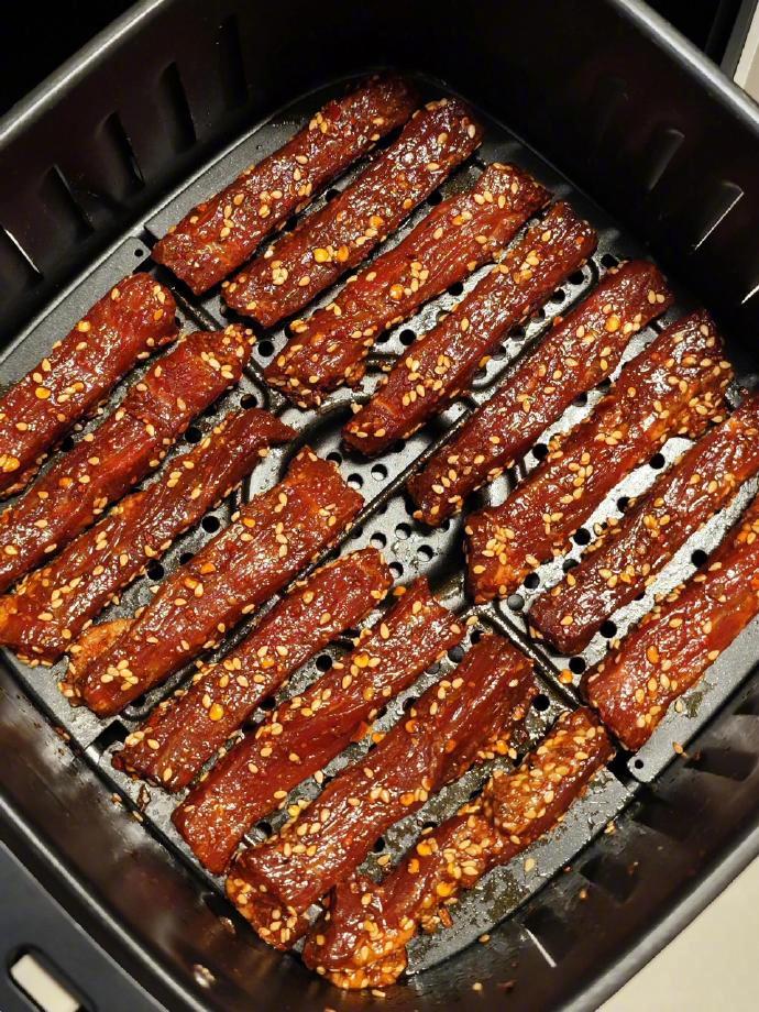 ✅自制麻辣牛肉干！有空气炸锅的一定要试试‼️ ​​​