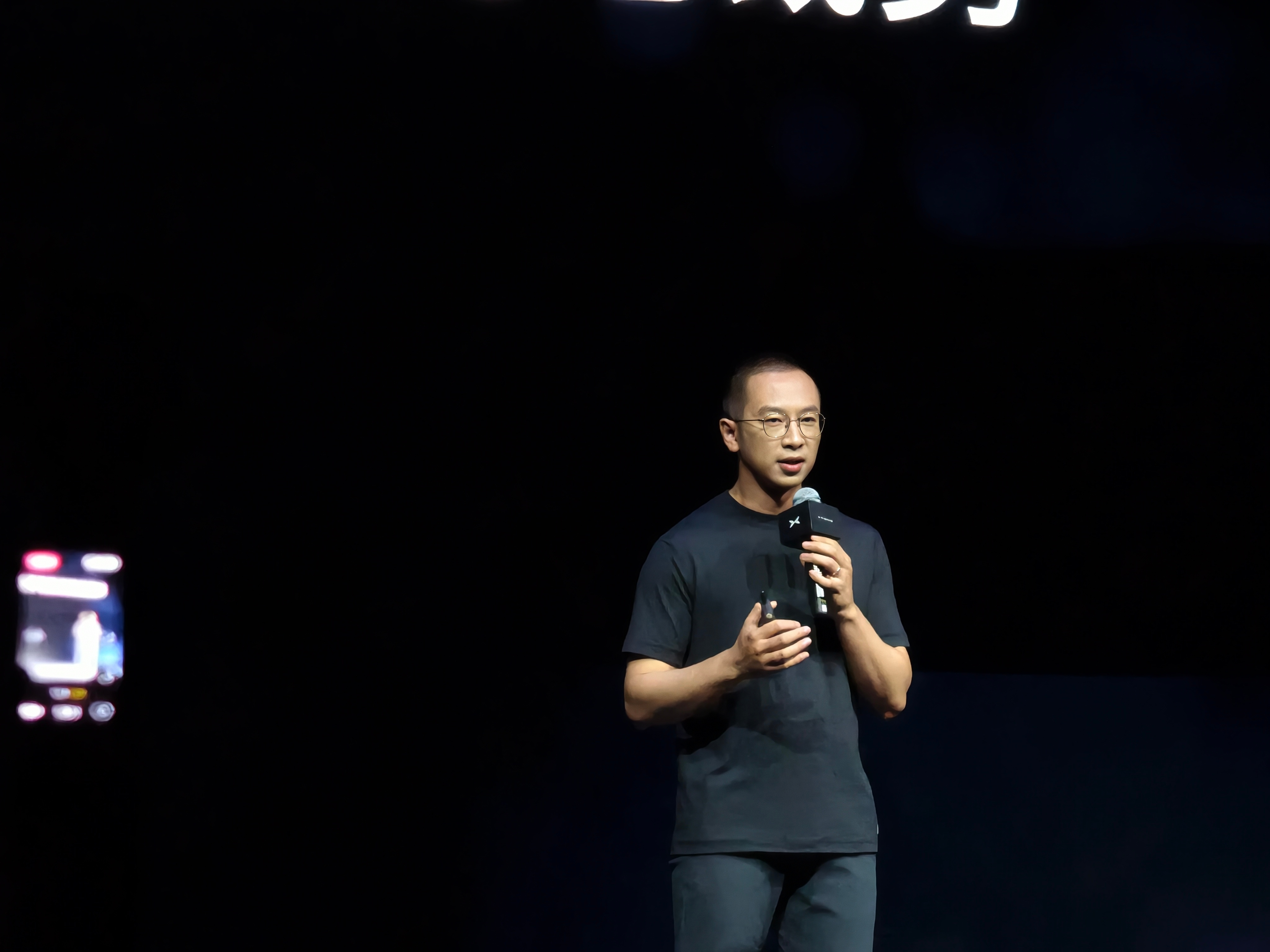 小鹏第二代VLA全新版本可向上触及L4，向下蒸馏兼容更多量产车型，向外实现全球泛
