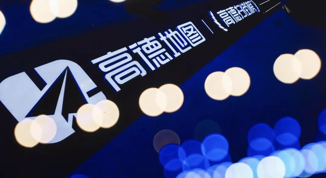 当下本地生活赛道被美团、抖音牢牢把控，而坐拥近10亿月活的高德，正以最质朴的方式