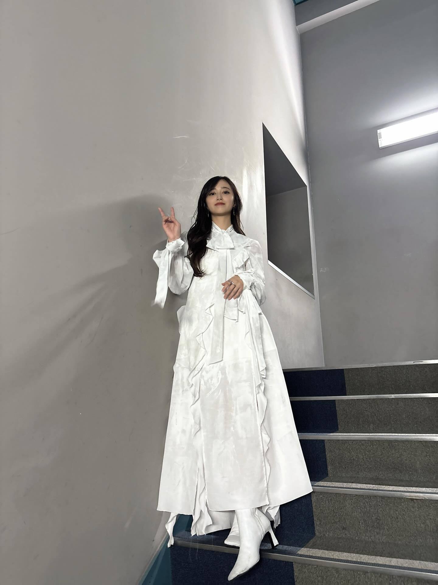 井上和「「最後に階段を駆け上がったのはいつだ？」初披露でした！同期の池田瑛紗がセ