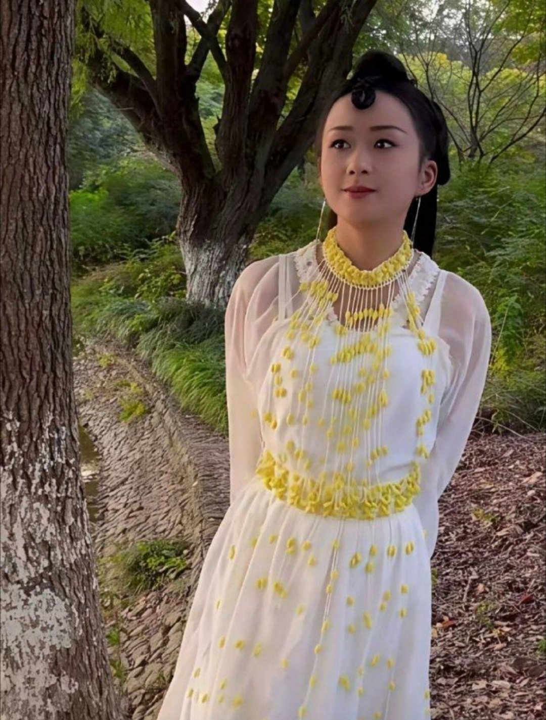 赵丽颖看到后都要感叹一句：还好我出道早 