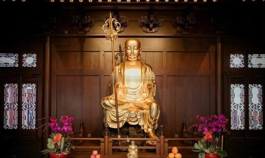 乙巳年农历七月初一 ，南无大愿地藏王菩萨保佑你。久远劫来冤亲债主，早得解脱生死之