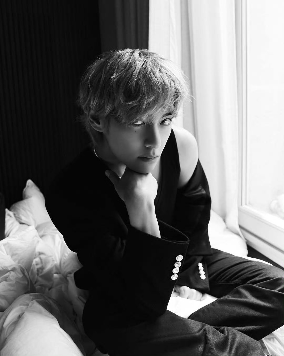 金泰亨 V ✖️ CELINE 📷 ​​​