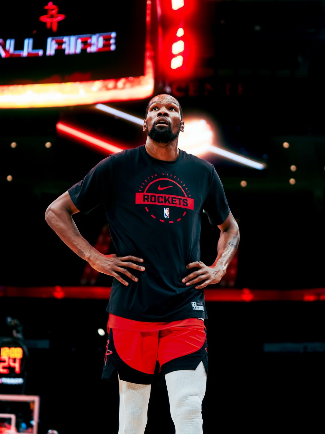 火箭 本赛季主场12胜2负，胜率85.7%，联盟第2。仅次于雷霆的20胜2负，胜