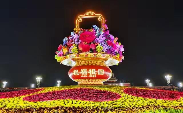 兵哥哥元旦祝福：守护山河，温暖你我

在这个辞旧迎新的时刻，许多人忙碌着准备年夜