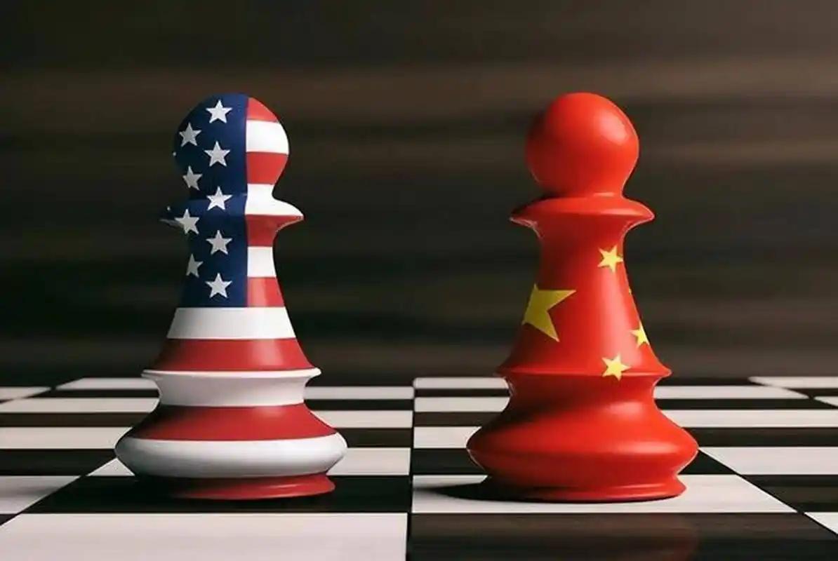 美国对我们摊牌了！美国副总统万斯表示，苏联解体后，美国决策者误以为世界霸权地位已