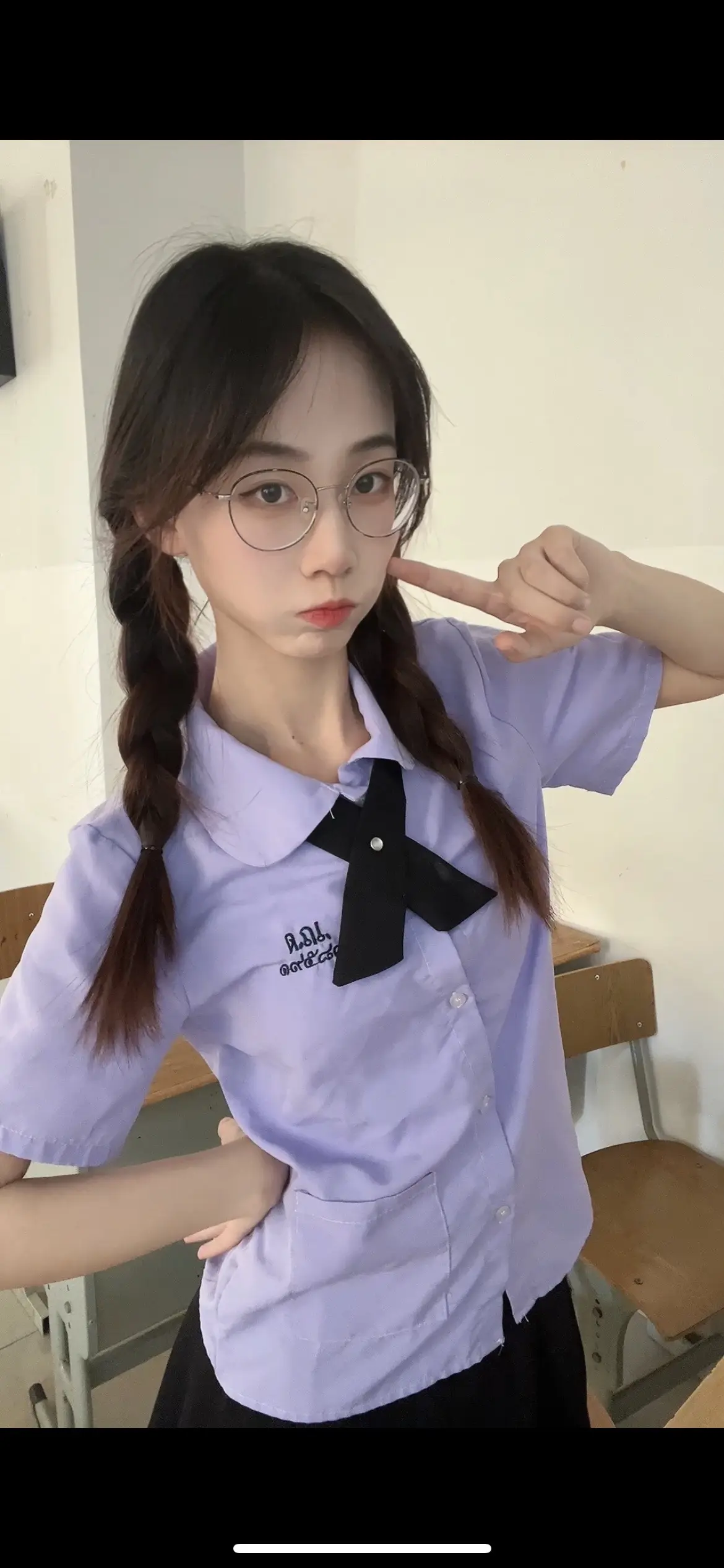 从前那个女孩。王赫野