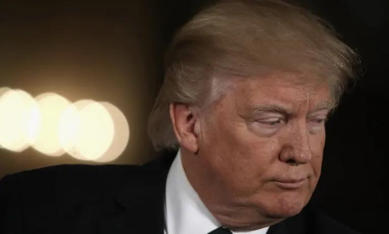 懂王对伊朗和以色列再度开打应该十分郁闷、十分恼火，因为以伊偏偏是在周一开打，这还