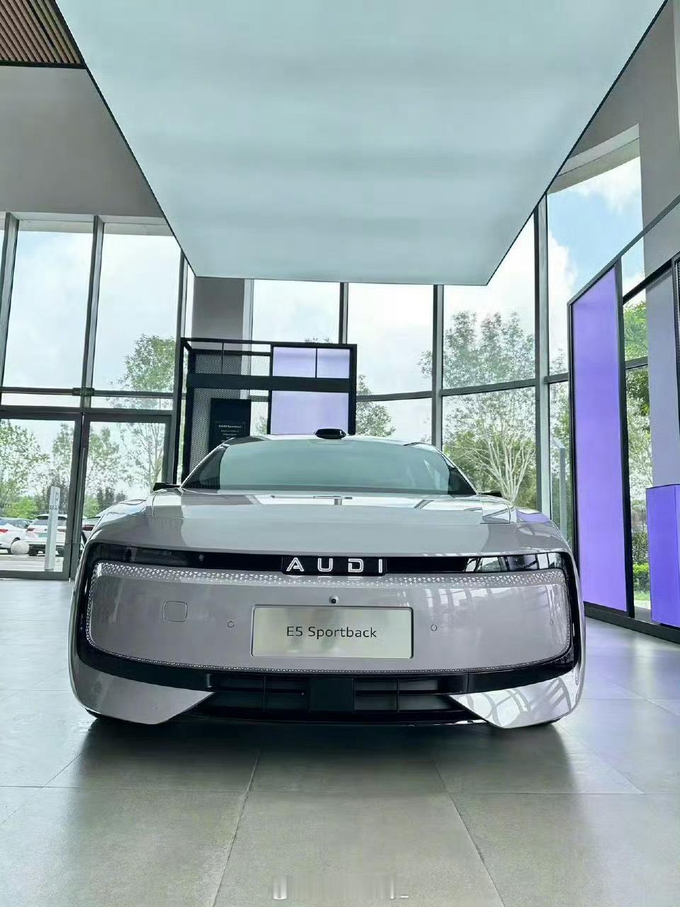 奥迪E5现已到店关注E5 Sportback的朋友注意啦！实车已全面进驻全国奥迪