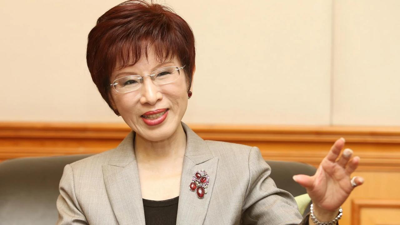 如果台湾统一后，台湾省的省长叫全国人民来投票选举，你会选谁？
我首先表态，我一定