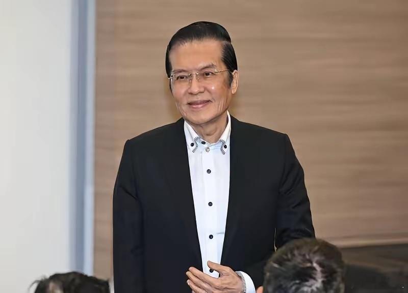 国民党副主席张荣恭两岸相关表态整理国民党副主席张荣恭谈及两岸议题时表示，在与大陆