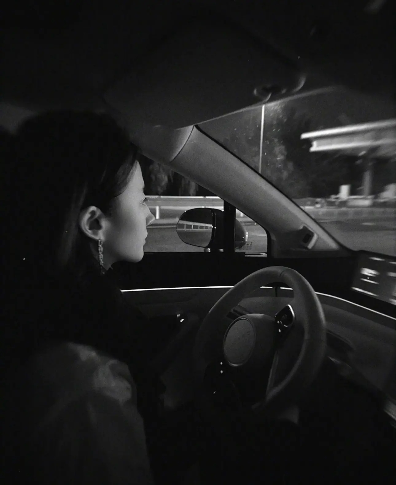 坐刘亦菲副驾国庆游～