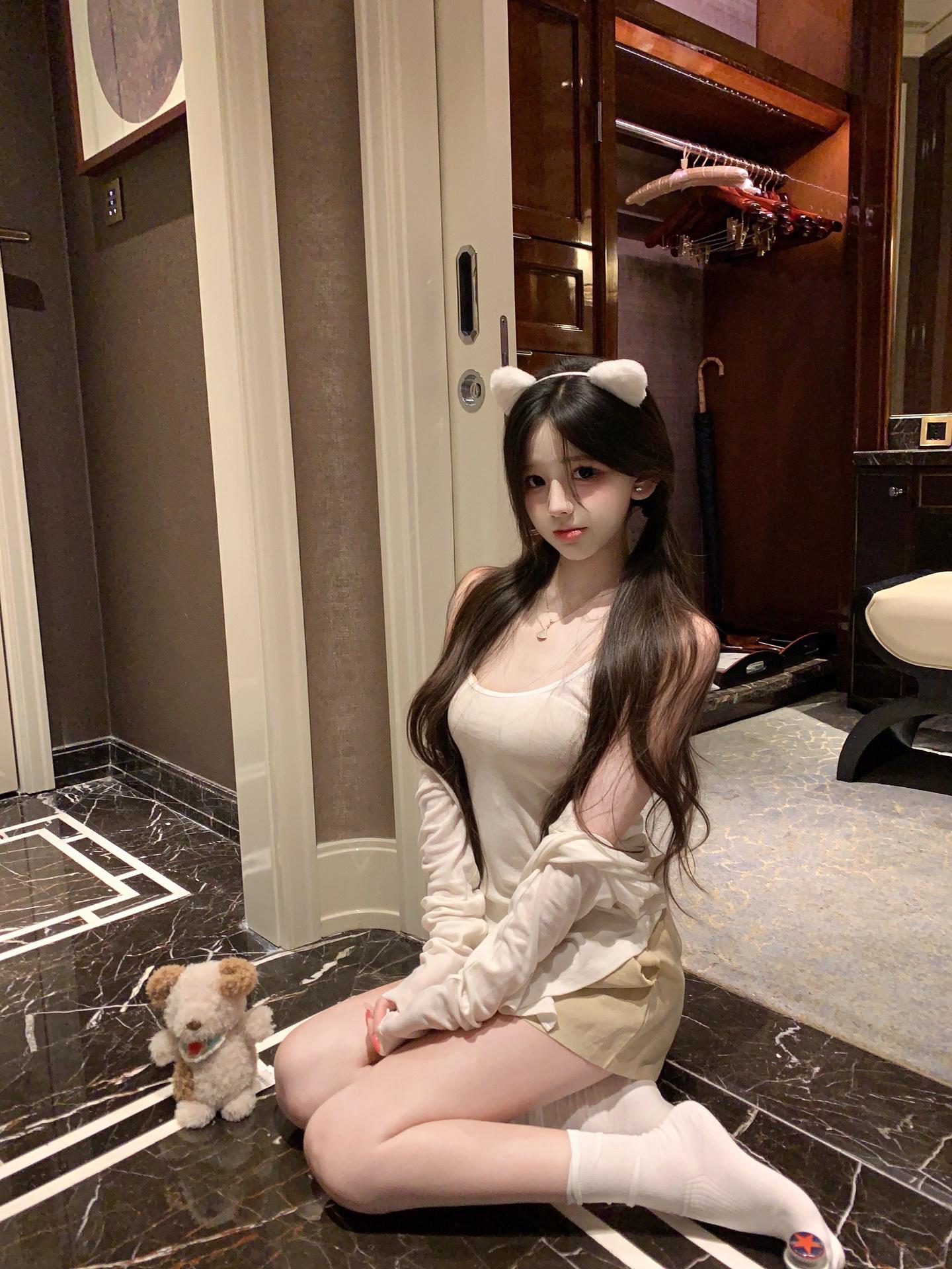 岁月是把杀猪刀 可我是只小猫呀