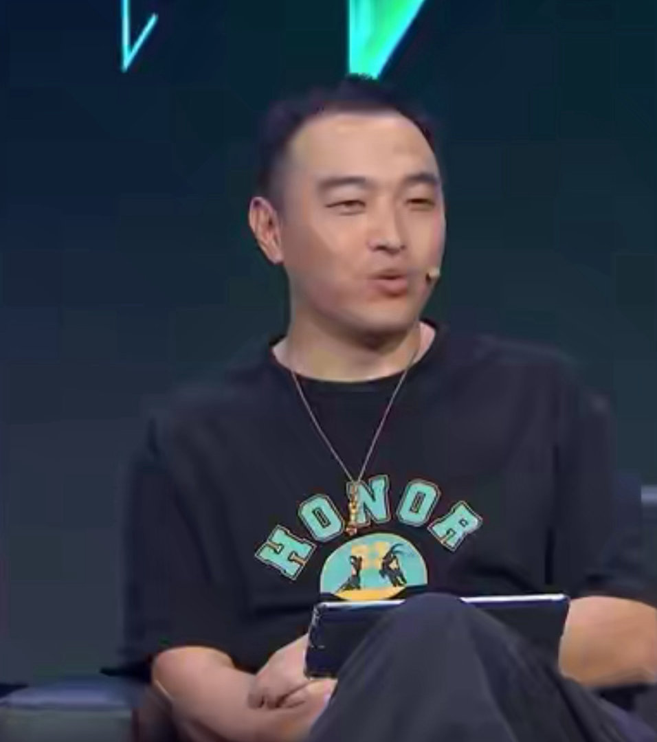 冯潇霆谈诺伊尔淘汰赛表现冯潇霆前来做客，在2026美加墨世界杯淘汰赛中，德国点球