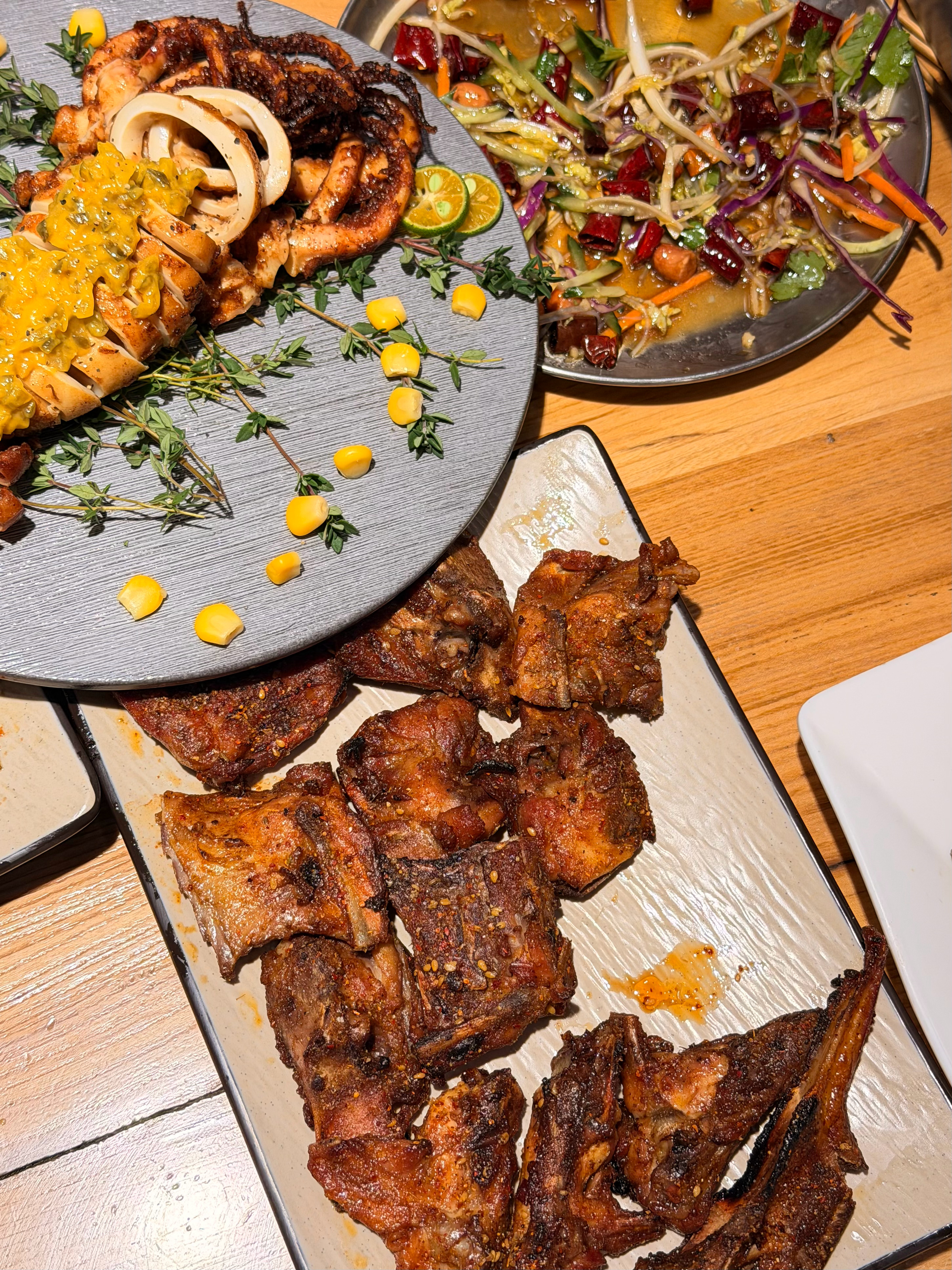 终于吃上沈阳烤鸡架了