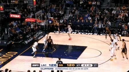 科尔急的拍地板！克莱为什么要犯规啊？只差3分，39.6秒足够防一个了，这手感没有