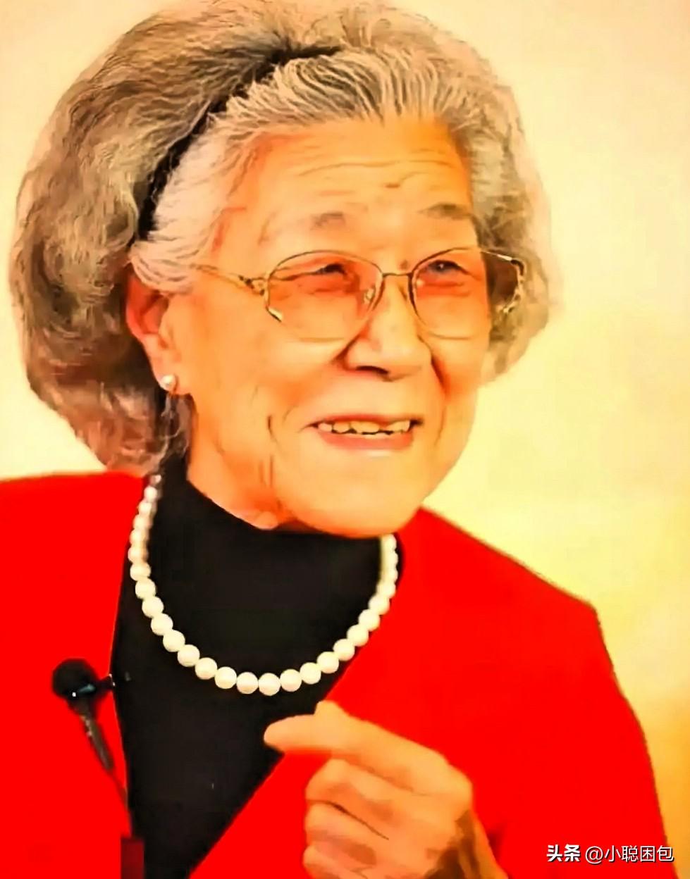 “刘姥姥”沙玉华去世了，
看到她的死因，我破防了，
她不是死于疾病，而是死于我们