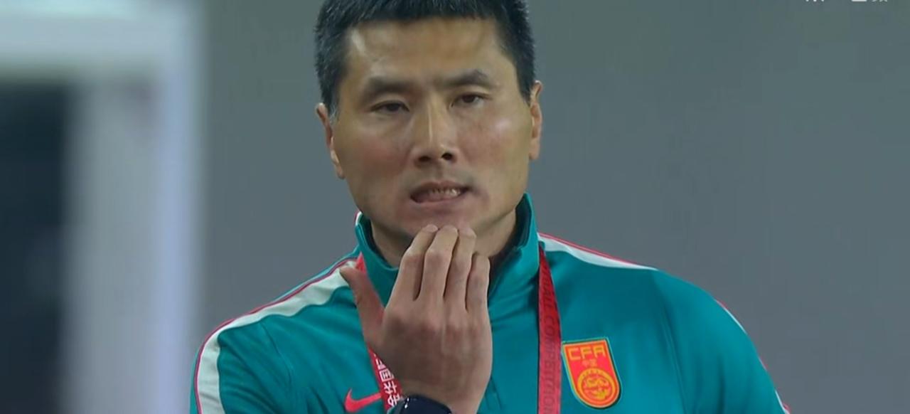 邵佳一执掌中国男足教鞭以来，表现颇为亮眼。今年3月，他率国足2:0战胜世界杯新军