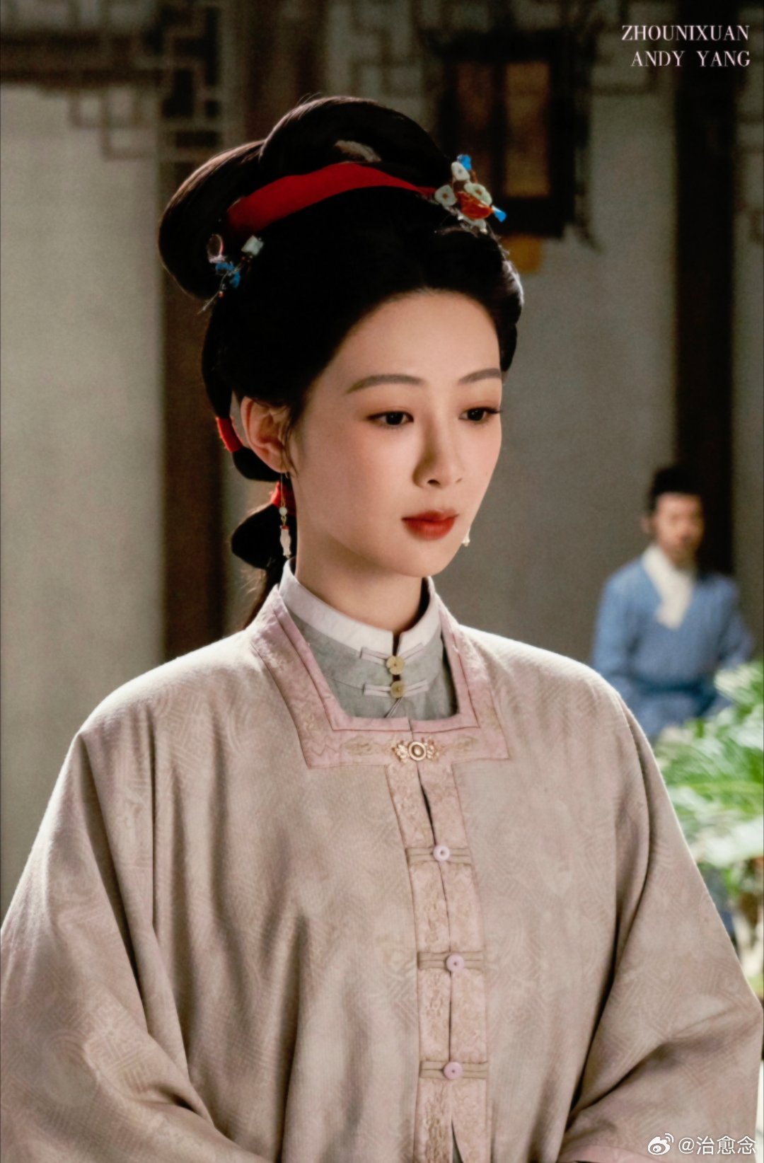 杨紫说家业这剧虐老头谈及剧中李祯一角，杨紫深有感触，读懂了角色守护家族的责任与委