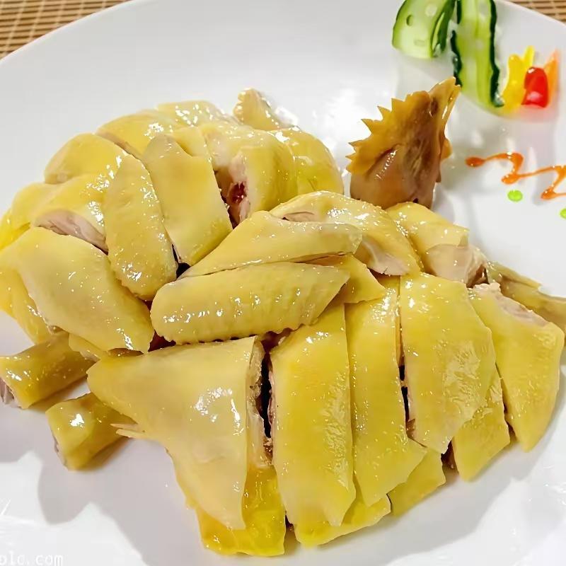 智商都一样绝不能代表广东人，而是某些智商相同的人搞出来的吧，我开过饭店，卖鸡的从