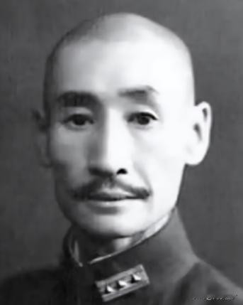 北平解放前夕，马占山去看望傅作义，问傅，打算怎么办？傅作义说有三条措施：把张家口