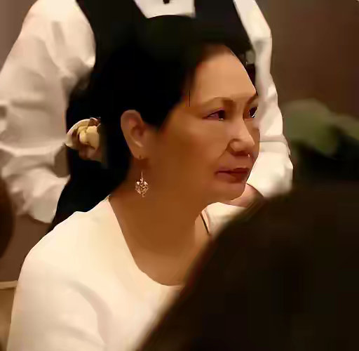 s妈真的连体面都不要了！在汪小菲婚礼前一晚，找马筱梅讨要汪小菲欠的抚养费！关键这
