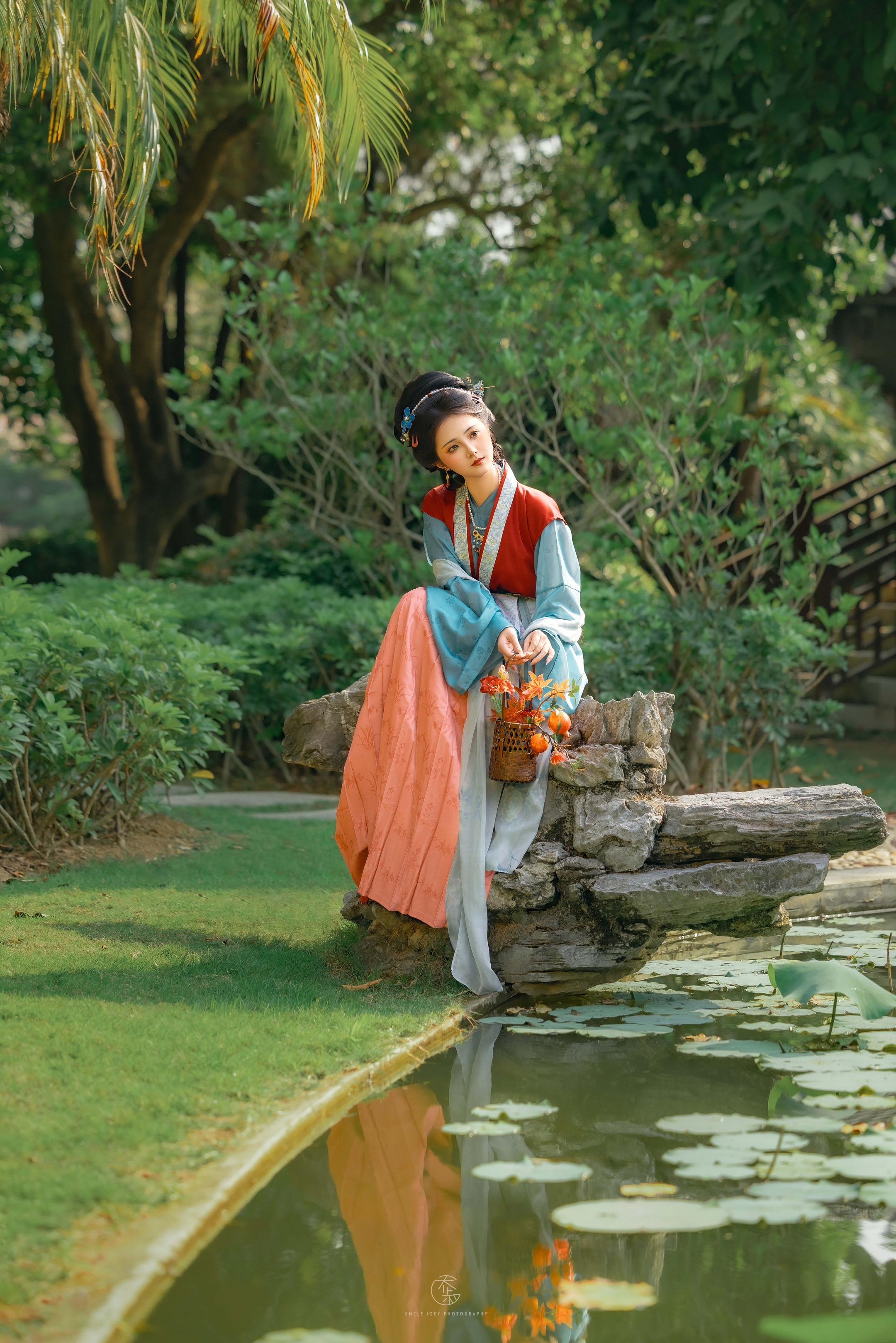宋仕女丨“我心素闲，清川澹澹”