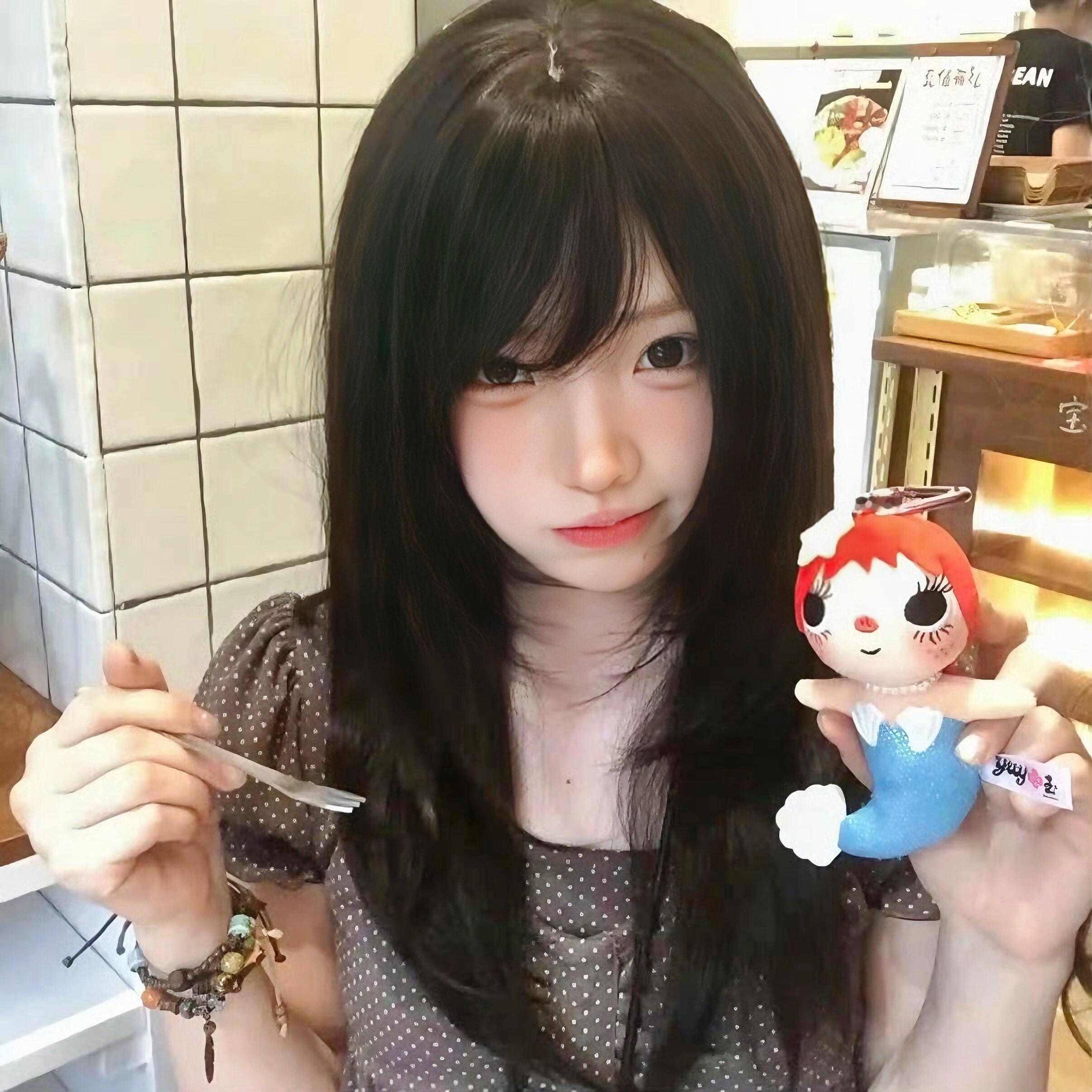 WeChat ｜氛围感女生头像 ​ ​​​