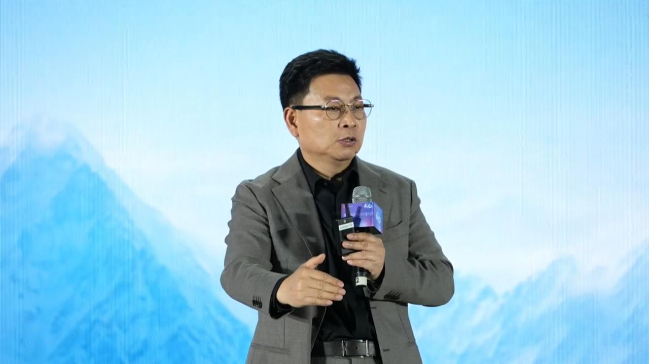 克服、攻关中国豪华汽车最核心的难题，这才是华为的格局和目标吧！

在今天未来汽车