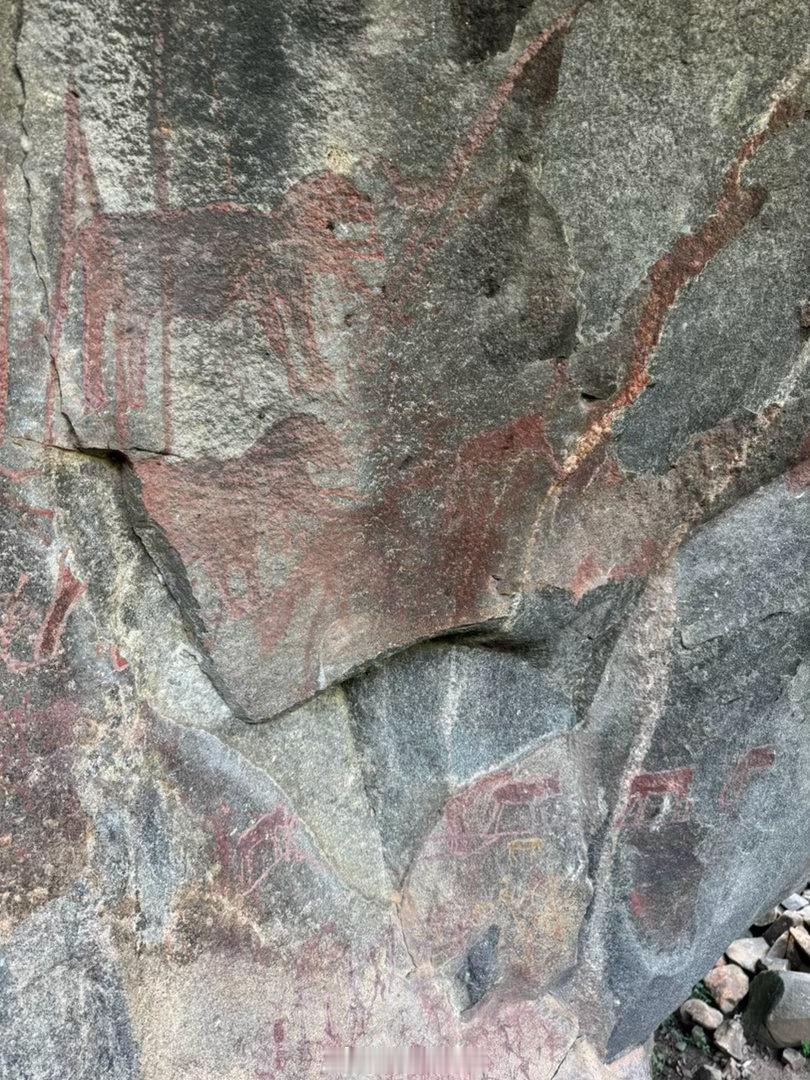 史瓦帝尼第一站：Nsangwini Rock Art这里距离昨晚住的小镇Pigg
