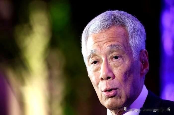 其他国家真要跟着中国反制的话，美国经济确实会受冲击。毕竟现在全球供应链早就盘根错