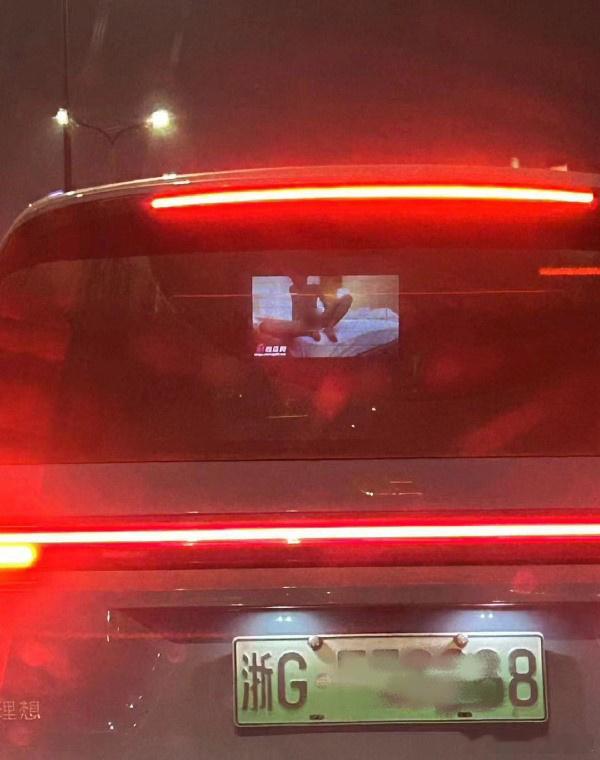 什么车的车主会在车里干这事？[喵喵]#大v聊车# ​​​