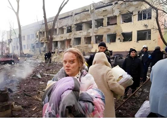 再打下去可能灭国？4年前乌克兰还有4300多万人，如今还有多少？
乌克兰战前人口