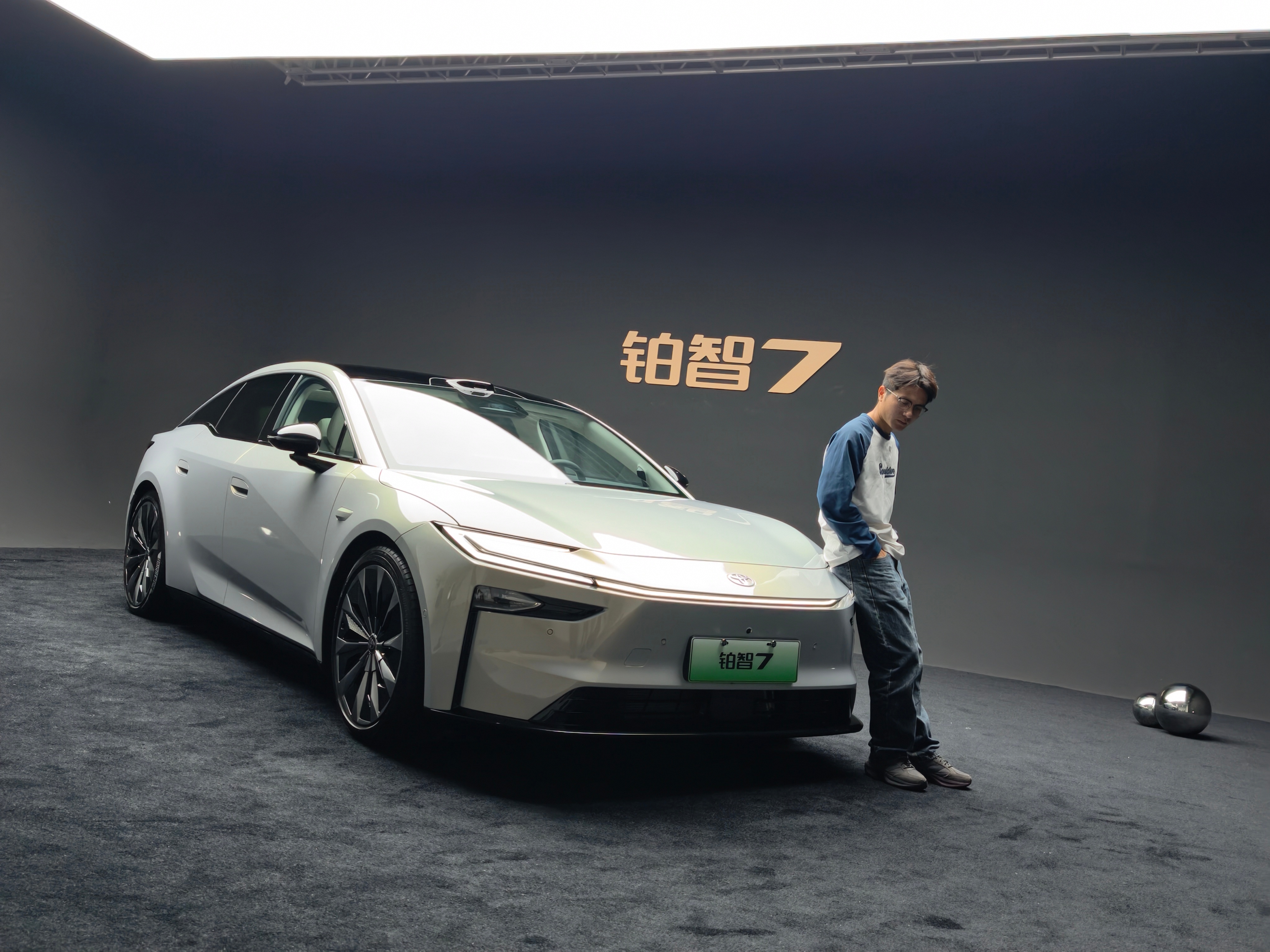 今天拍一台nb的车广汽丰田铂智7汽场全开