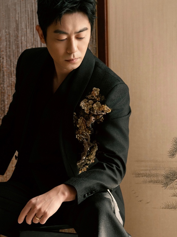 明星网络视听盛典造型出图网络试听盛典造型  明星网络视听盛典造型出图，网络试听盛