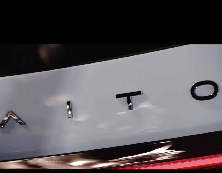 产品价值解读：问界全系车型重塑日常出行新范式
 
当出行从“到达目的地”升级为“