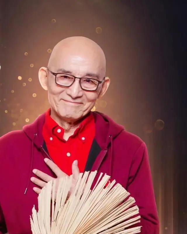 演员，游本昌，法名定畅，是俗家弟子，受出家沙弥戒，小时候游本昌就和佛家有缘，一个