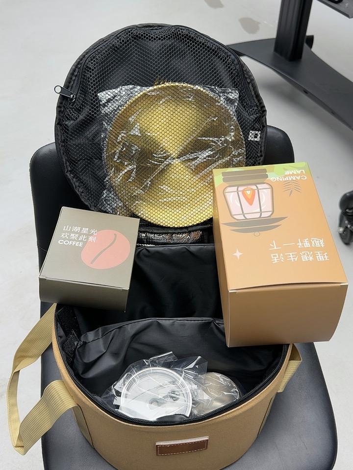 抽两个露营盲盒，有灯、餐具和茶具
趁着还不热快去露营吧[机智]
抽奖详情