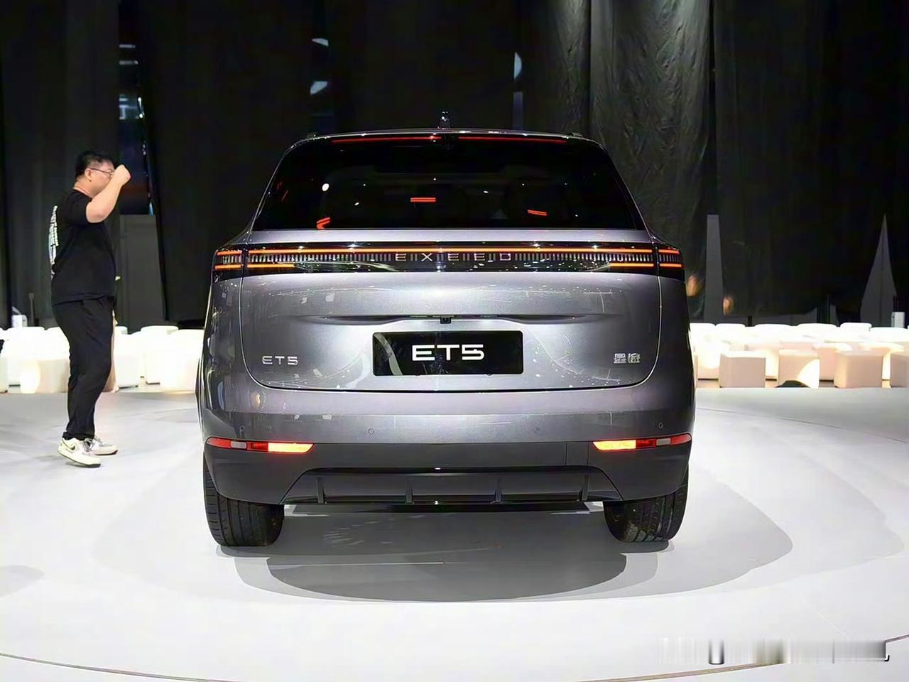 蔚来ET5看到都直呼内行，星途ET5上市发布。
奇瑞打造的高端品牌星途符合你审美