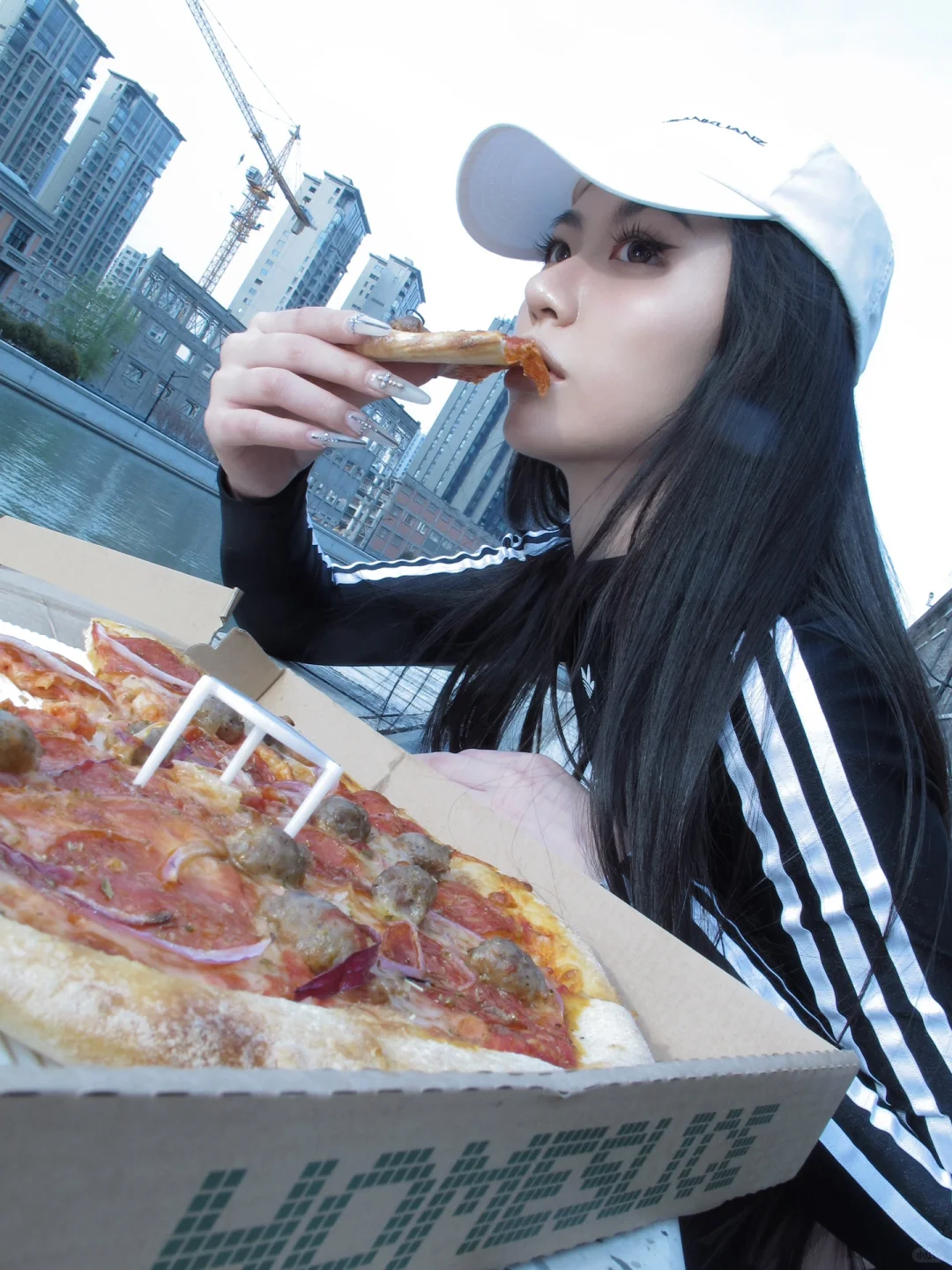好爱这种不修边幅的生命力