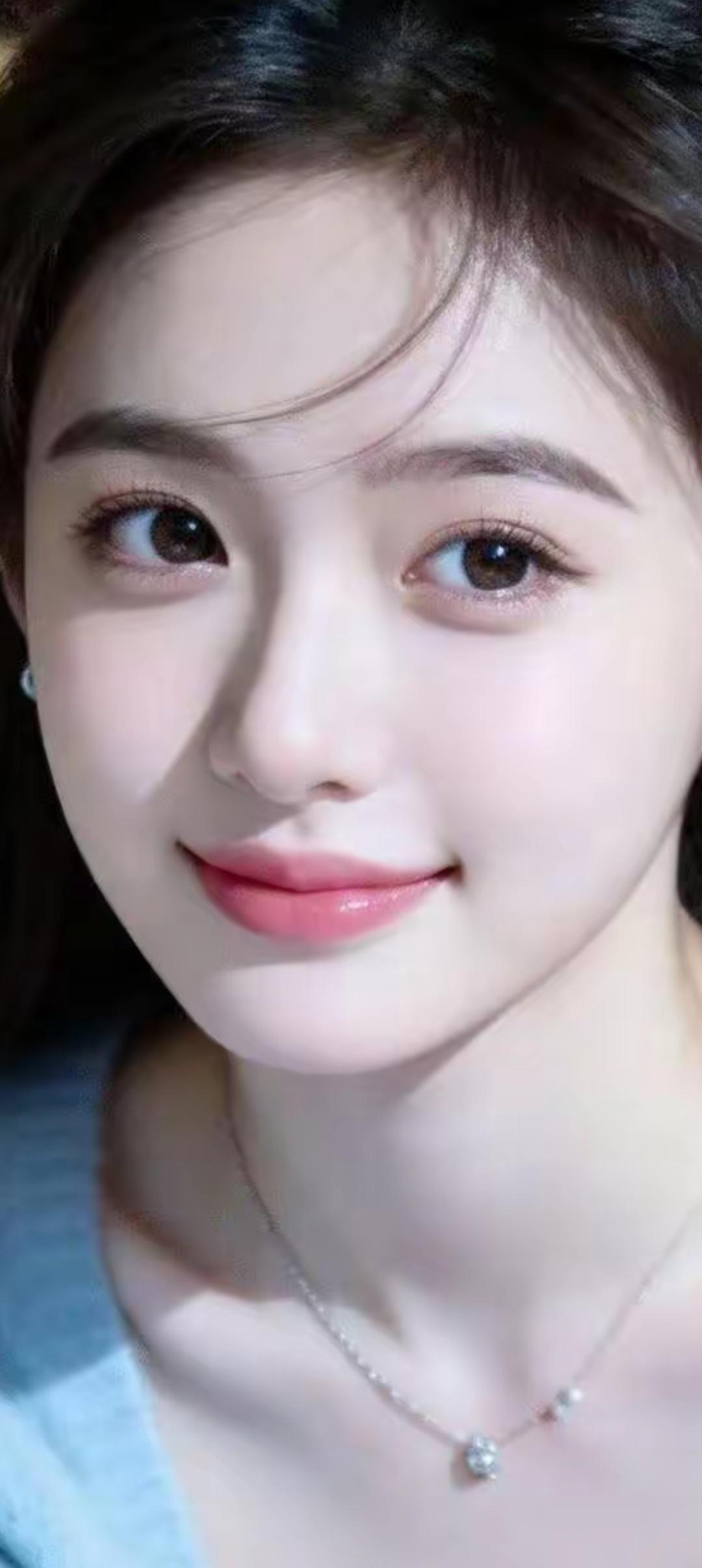 甜美笑容，温柔可人，元气满满的一天从这里开始！🌟✨