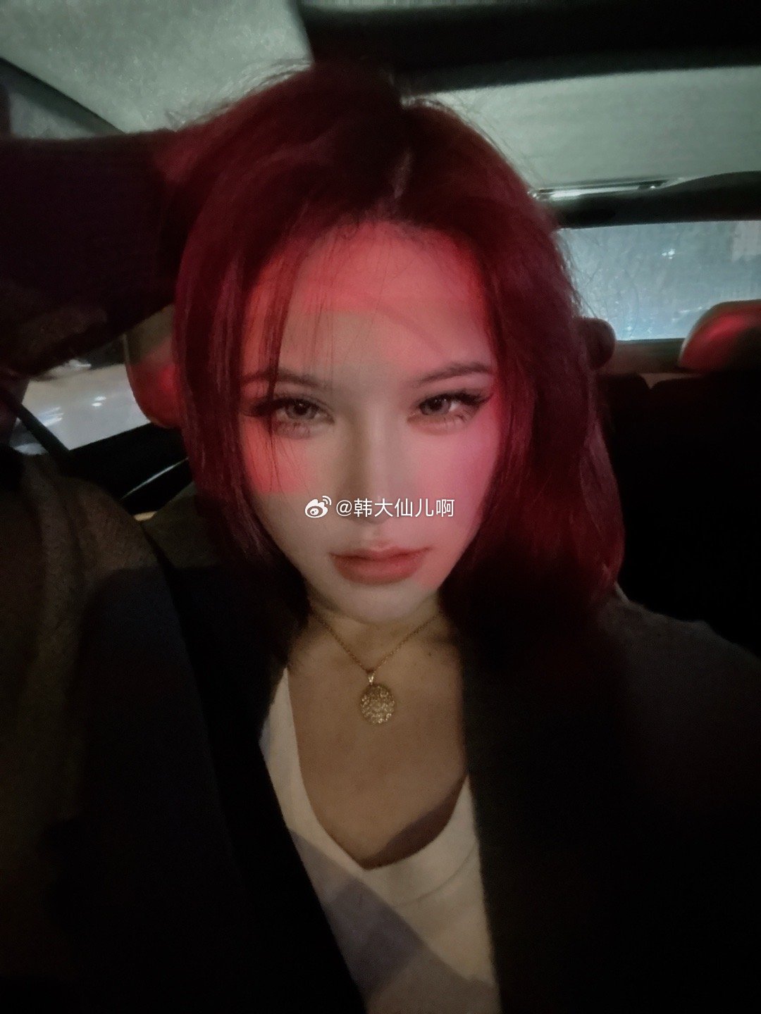 变成了红头发的小狐狸 ​​​