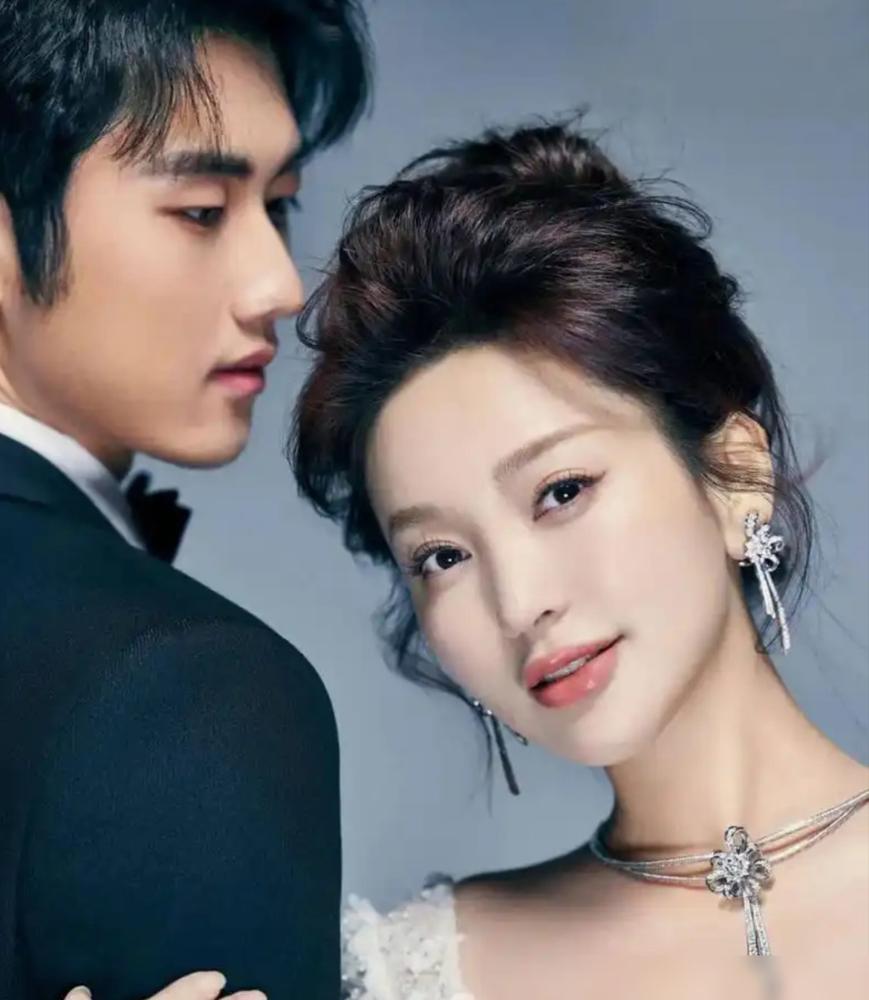 孙丞潇，把软饭的路焊死了。
53天，砸出159道菜。避开豆腐过敏，餐盘刻死《星