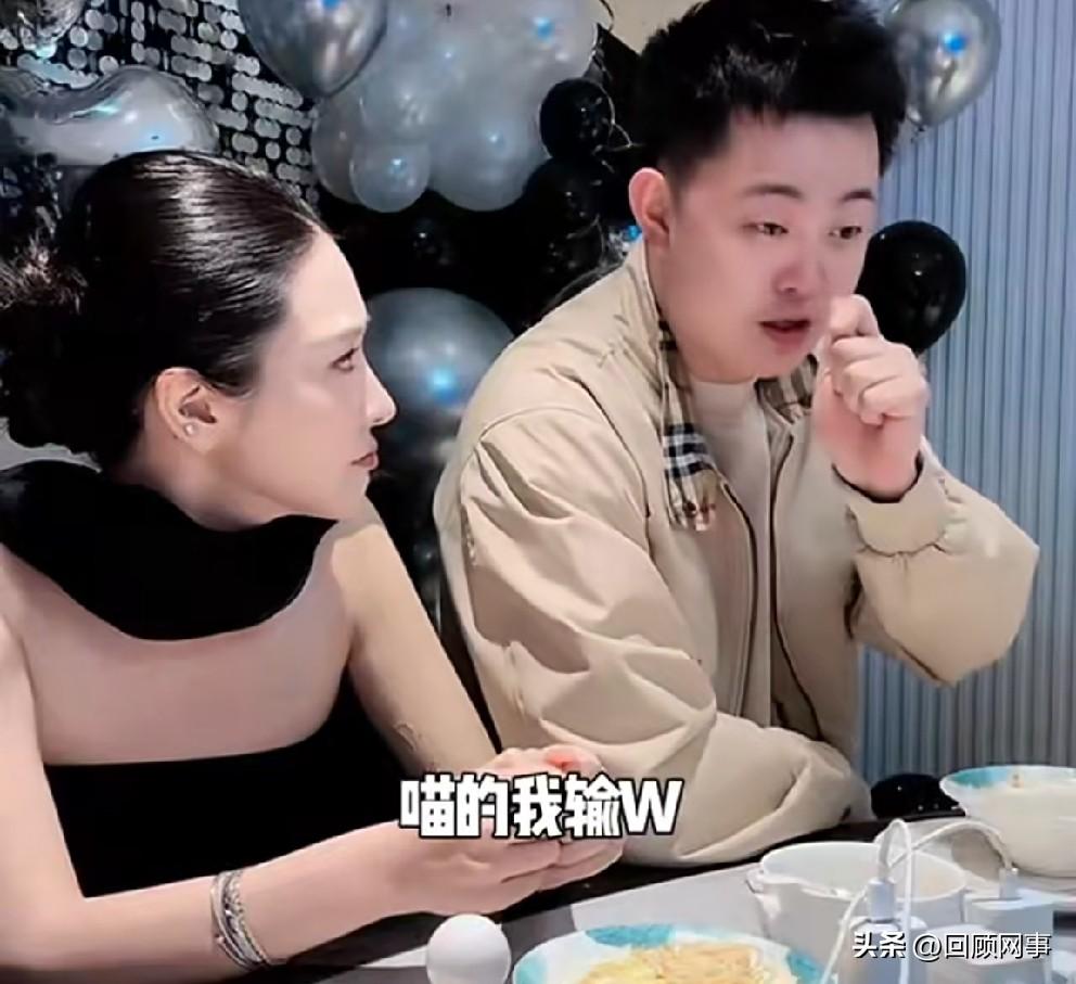 巴扎黑仗义转账500万解方丈燃眉之急。

      另外巴扎黑透露方丈曾输钱，