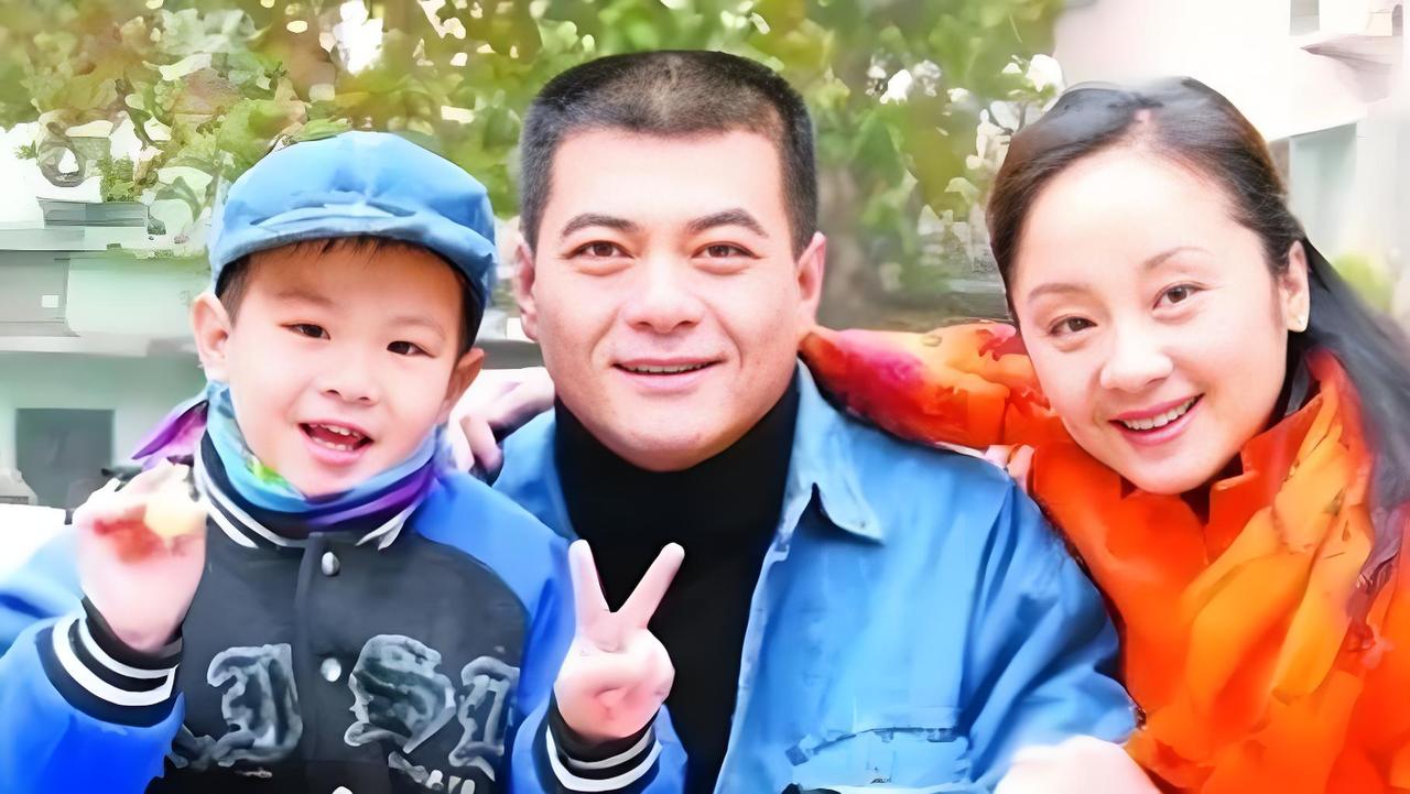 倾尽所有只为成全他人，这个代价你付得起吗？

唐静，十七岁便凭自创话剧斩获头奖，
