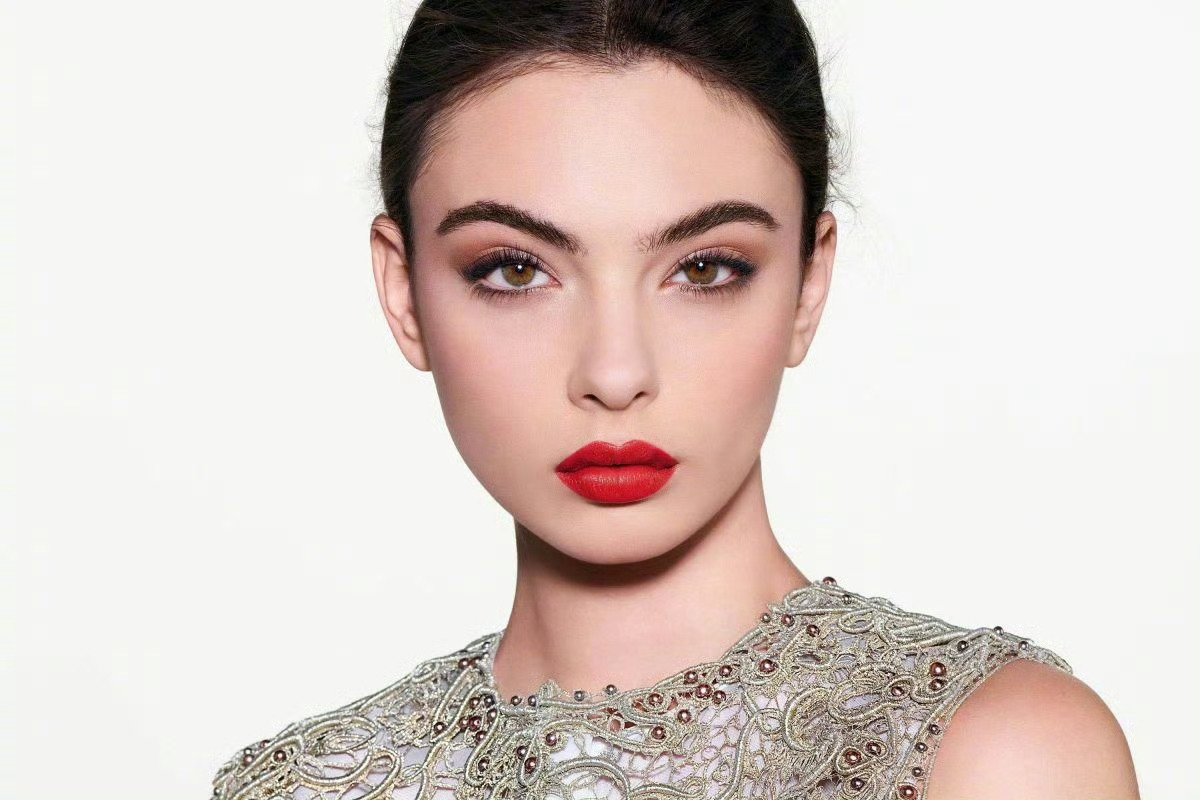 Deva Cassel 