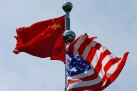 一旦中国今天清空7307亿美元美债，明天，我们自己的出口企业，就将接不到一张新订